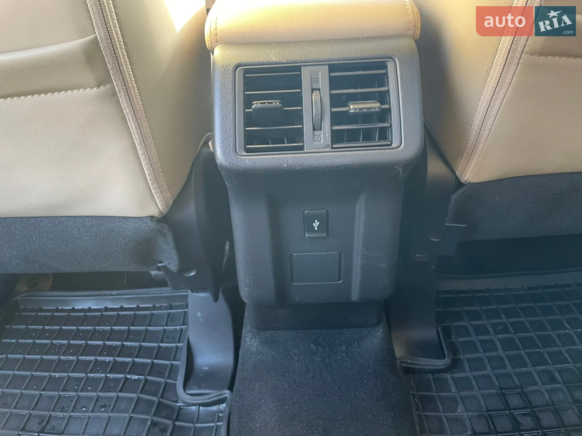 2019 Mitsubishi Outlander - мініатюра 26