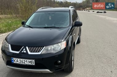 Внедорожник / Кроссовер Mitsubishi Outlander 2007 в Киеве