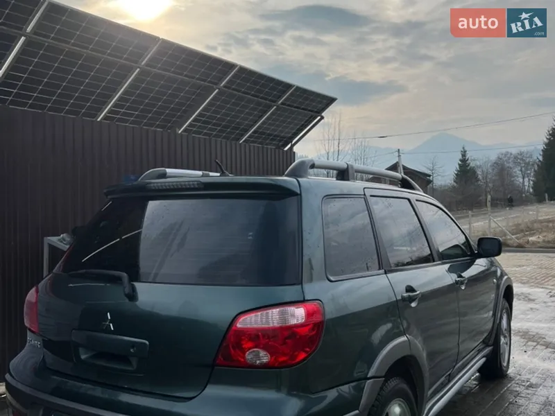 Mitsubishi Outlander 2006
