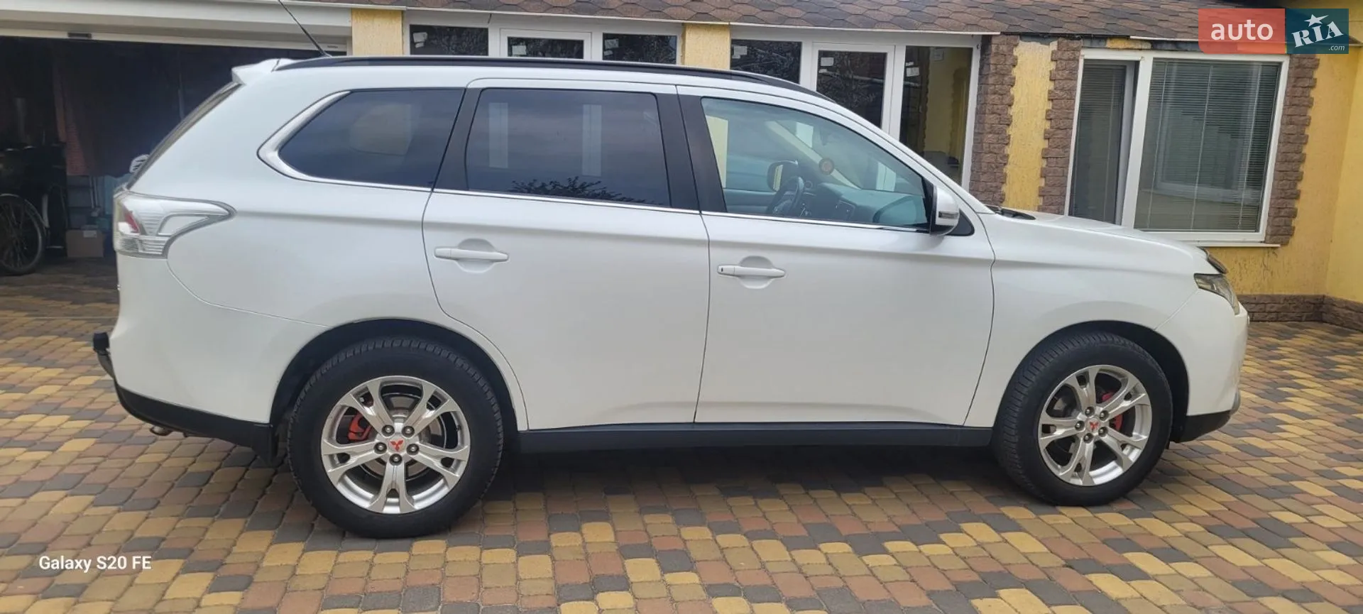 2012 Mitsubishi Outlander - мініатюра 5