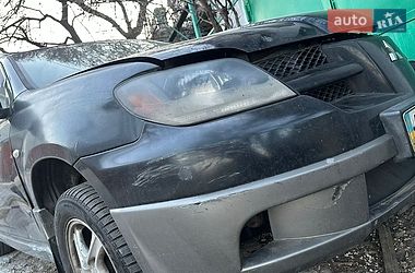Внедорожник / Кроссовер Mitsubishi Outlander 2003 в Днепре