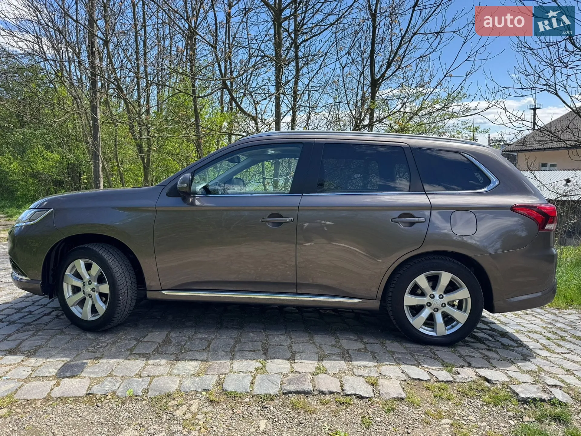 2015 Mitsubishi Outlander - мініатюра 12