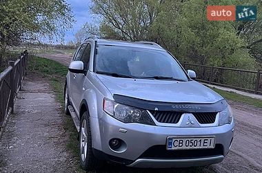 Позашляховик / Кросовер Mitsubishi Outlander 2008 в Чернігові