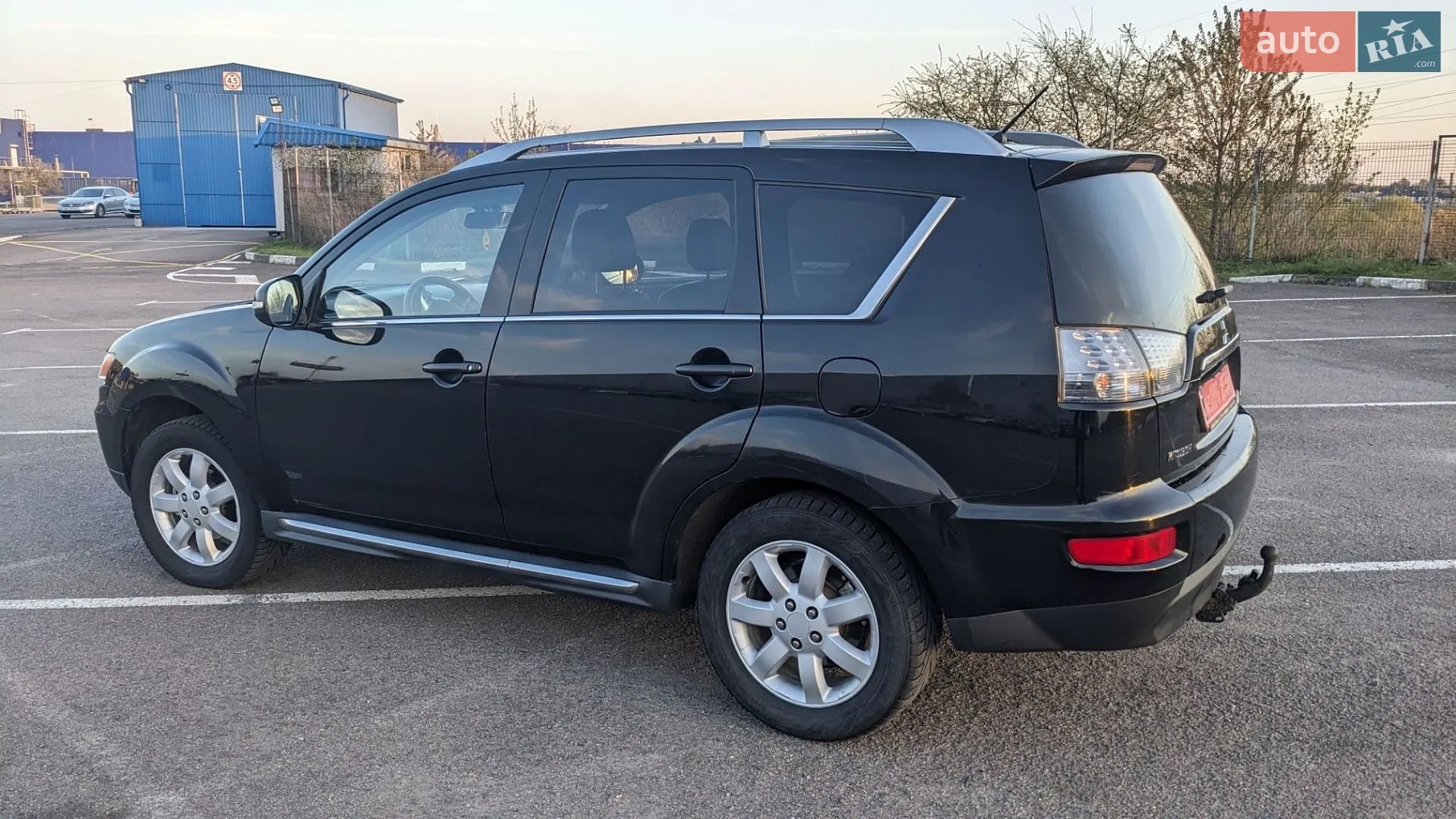 2010 Mitsubishi Outlander - мініатюра 2