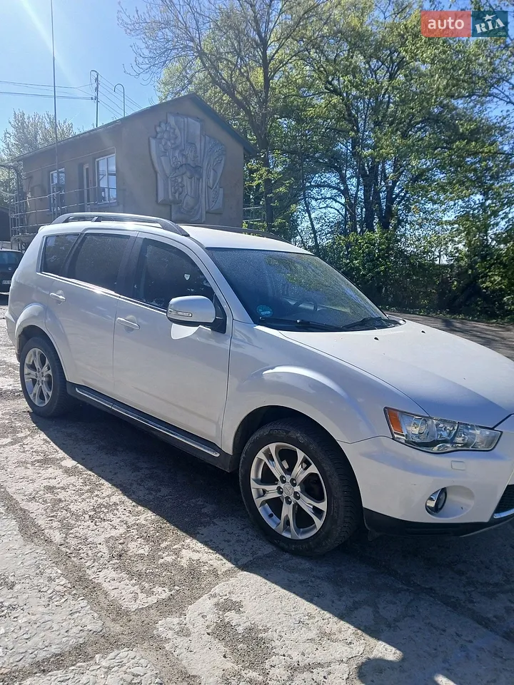 2011 Mitsubishi Outlander - мініатюра 83