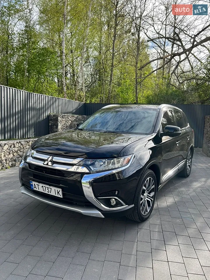 2017 Mitsubishi Outlander - мініатюра 18