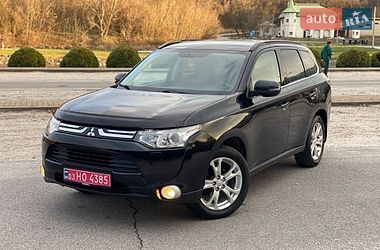 Позашляховик / Кросовер Mitsubishi Outlander 2013 в Дніпрі