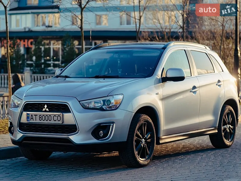 Mitsubishi Outlander 2012
