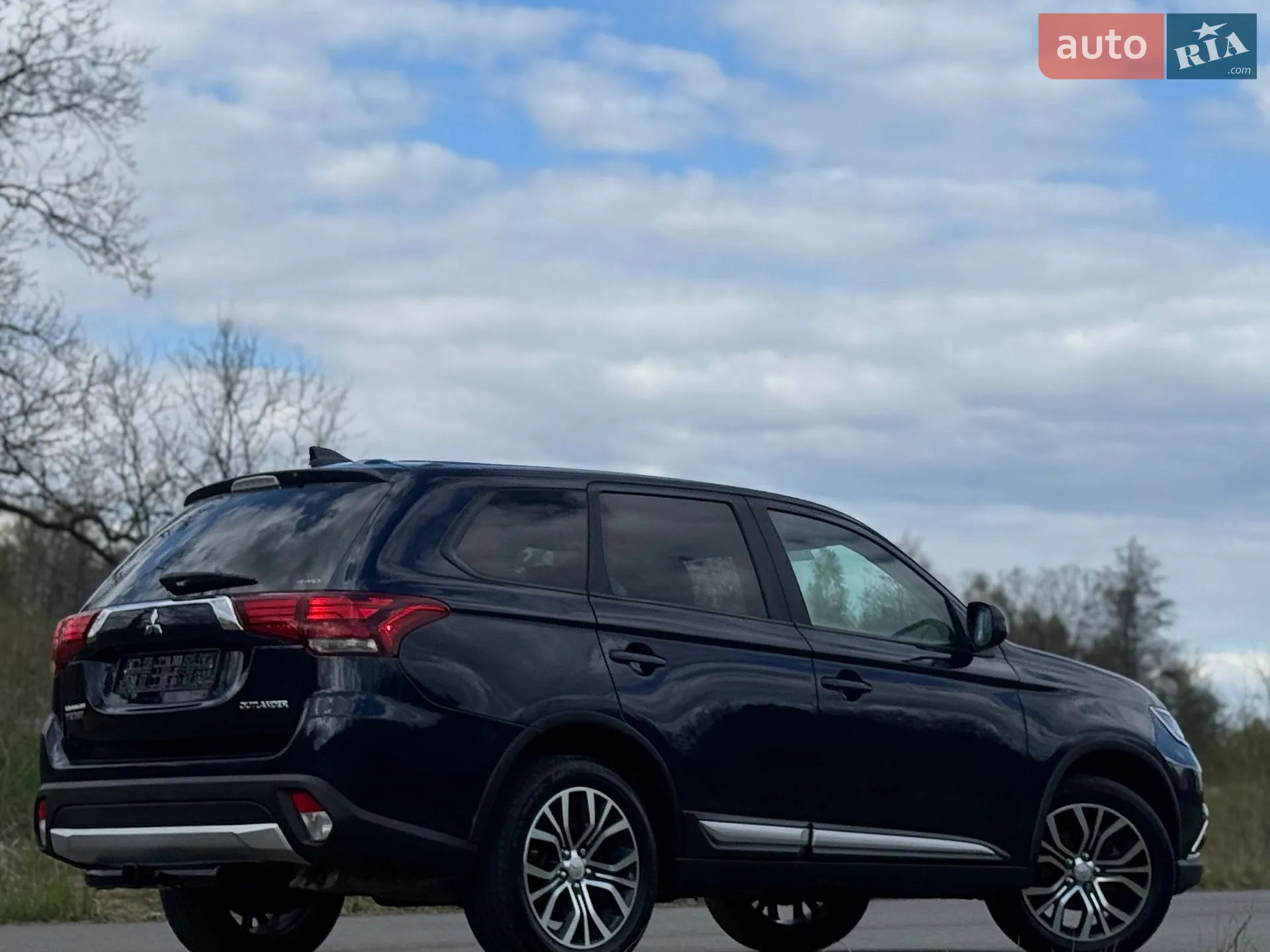 2018 Mitsubishi Outlander - мініатюра 23