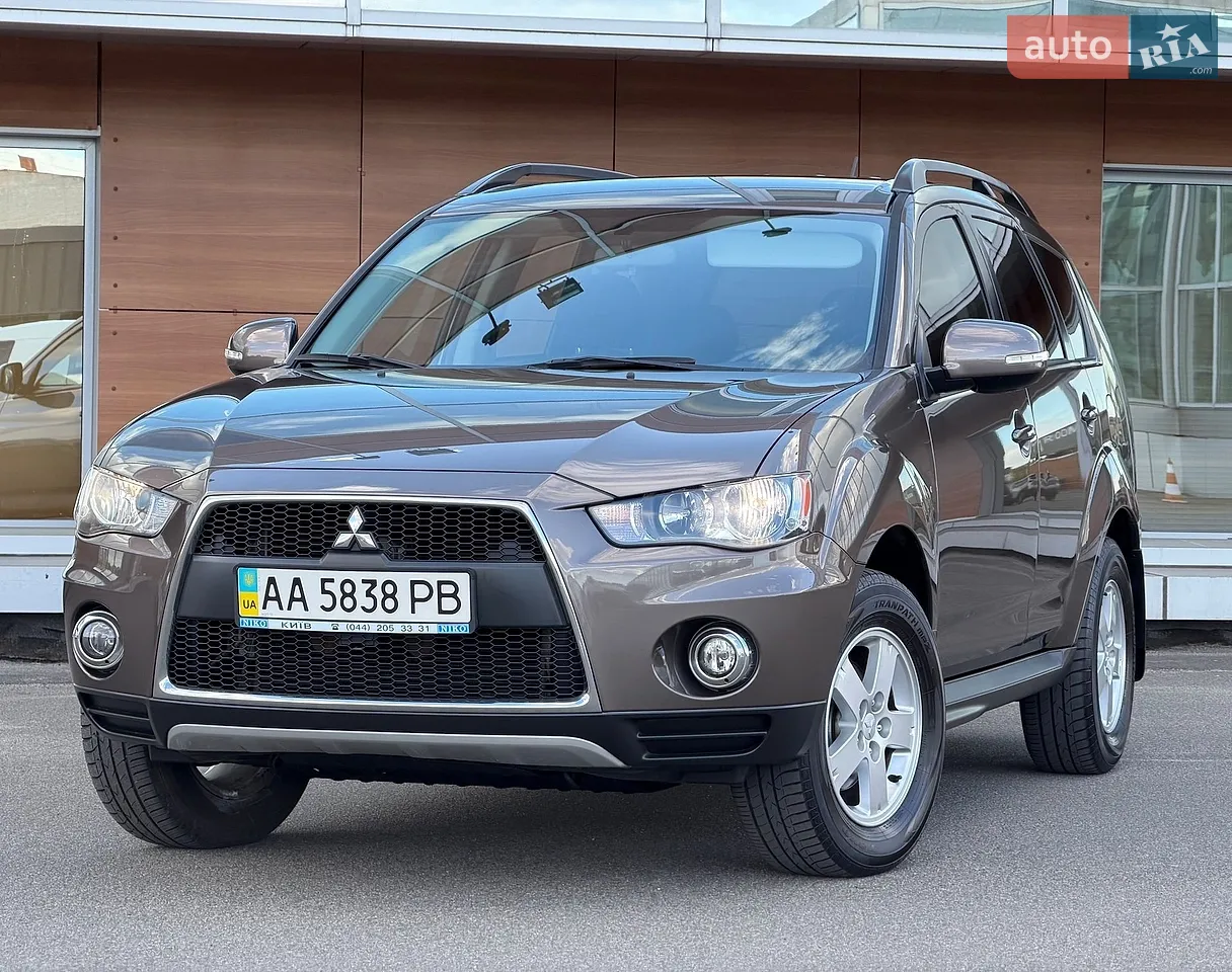 2012 Mitsubishi Outlander - мініатюра 26
