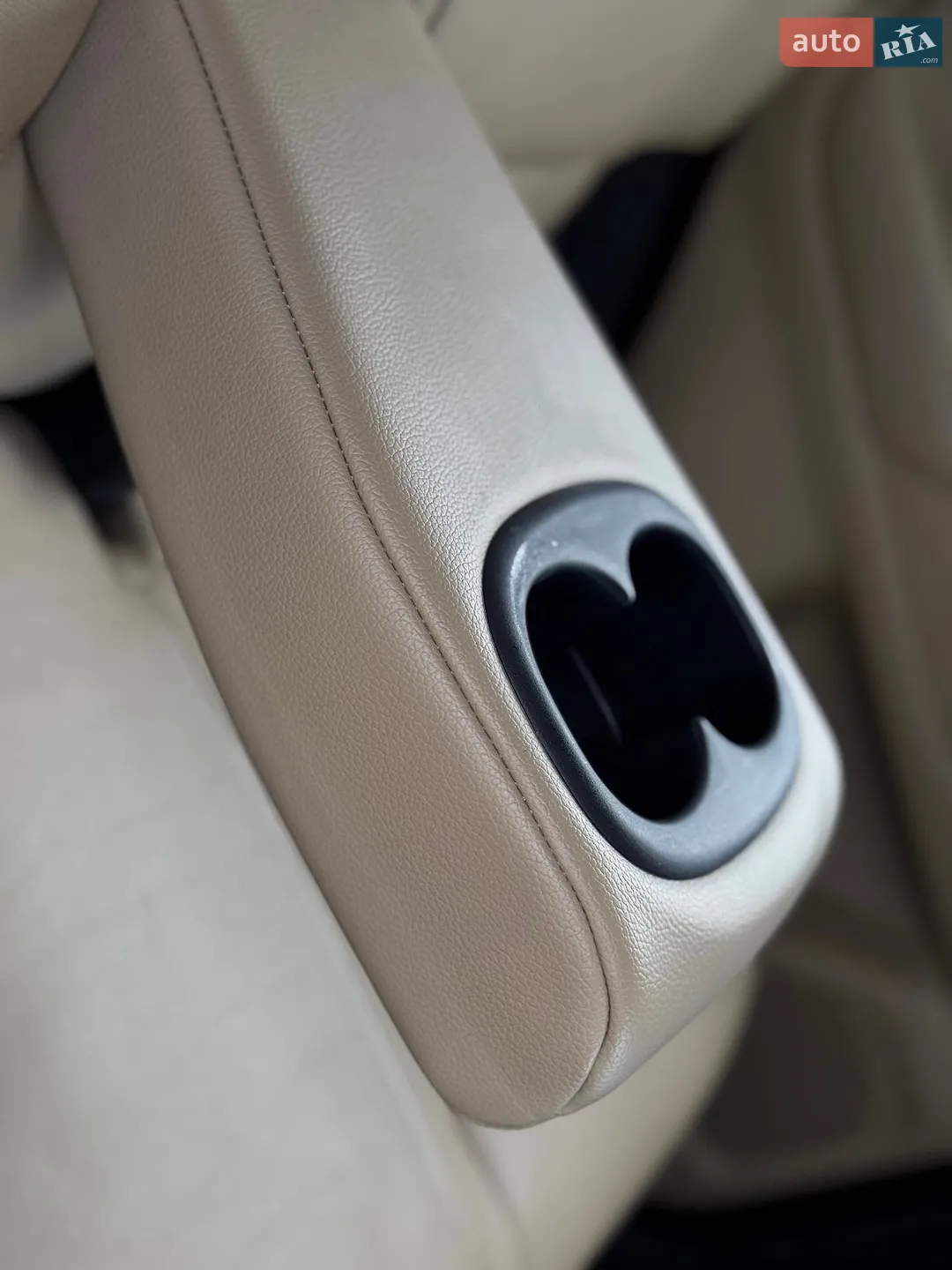 2013 Mitsubishi Outlander - мініатюра 107
