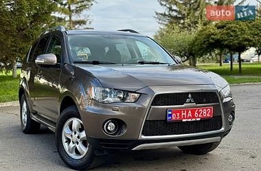 Внедорожник / Кроссовер Mitsubishi Outlander 2010 в Полтаве