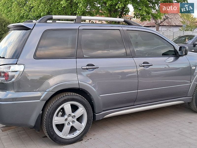 Mitsubishi Outlander 2007