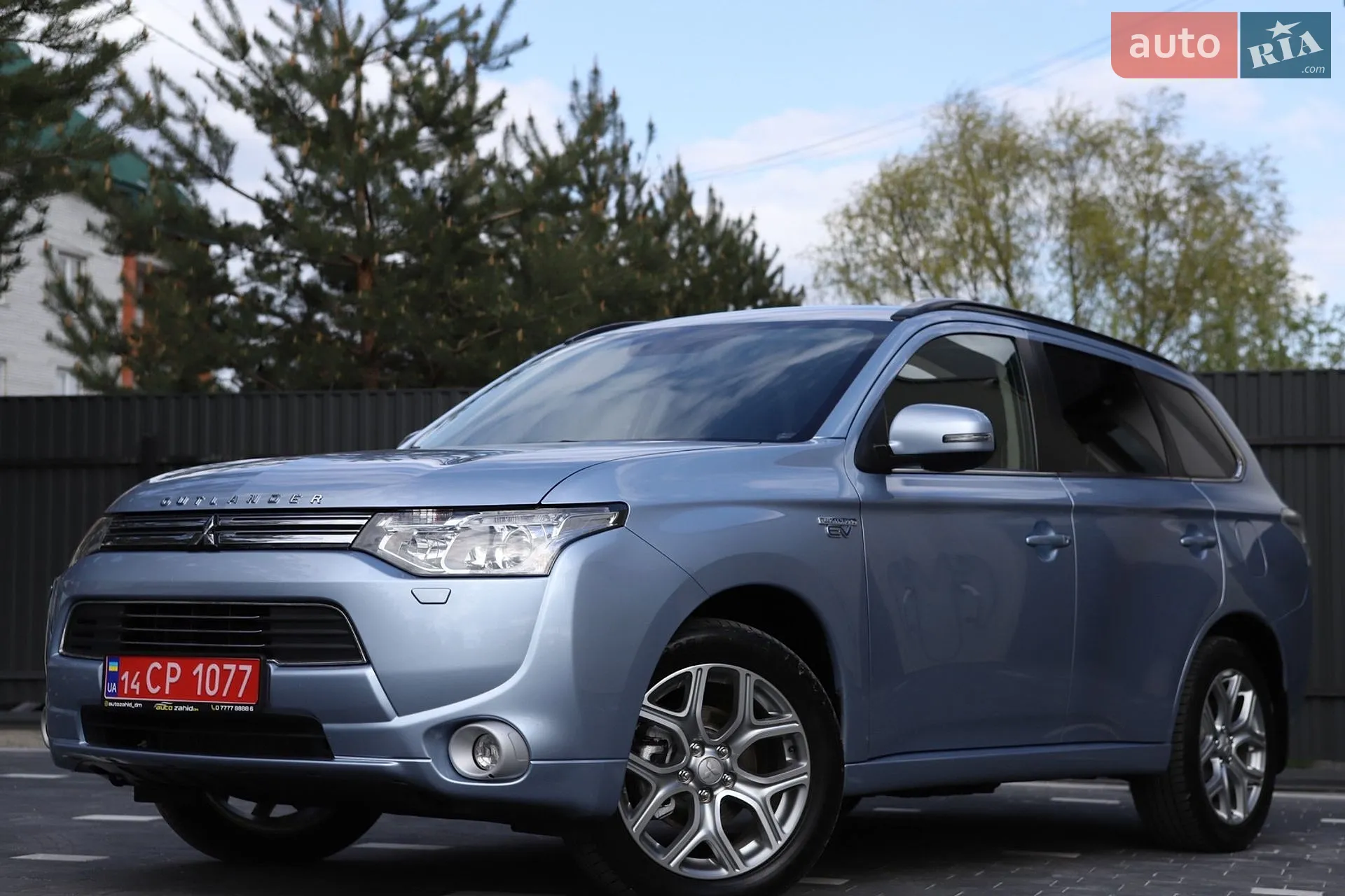 2014 Mitsubishi Outlander - мініатюра 13