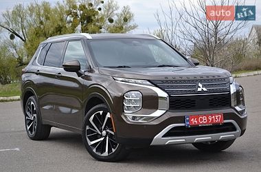 Внедорожник / Кроссовер Mitsubishi Outlander 2021 в Белой Церкви