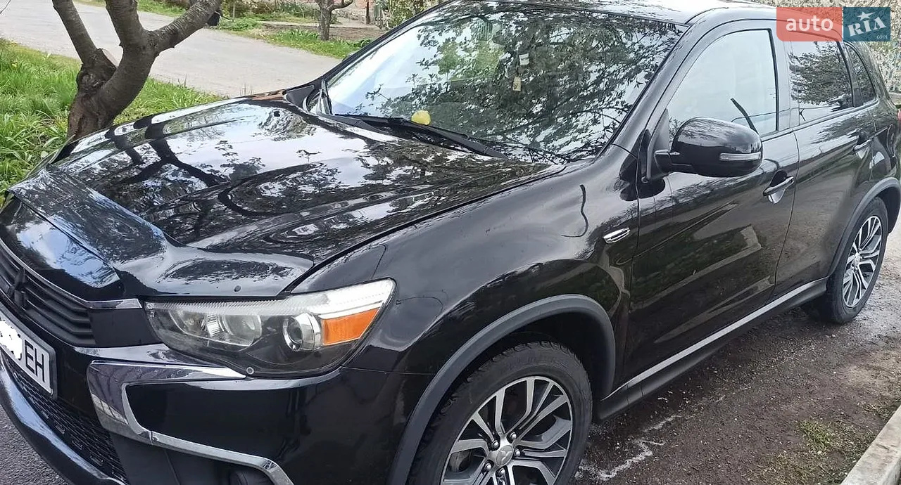 2020 Mitsubishi Outlander - мініатюра 15
