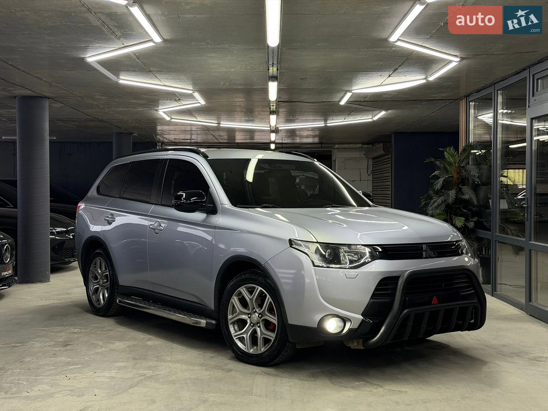 2014 Mitsubishi Outlander - мініатюра 2