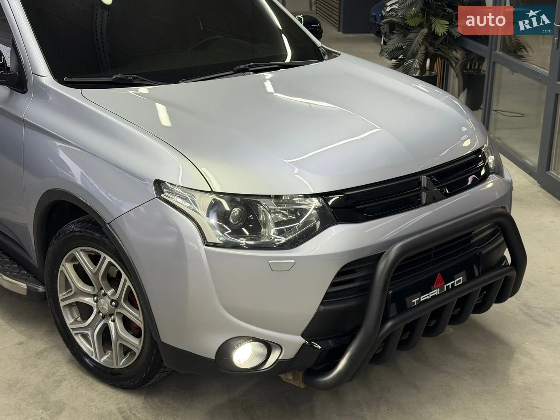 2014 Mitsubishi Outlander - мініатюра 3