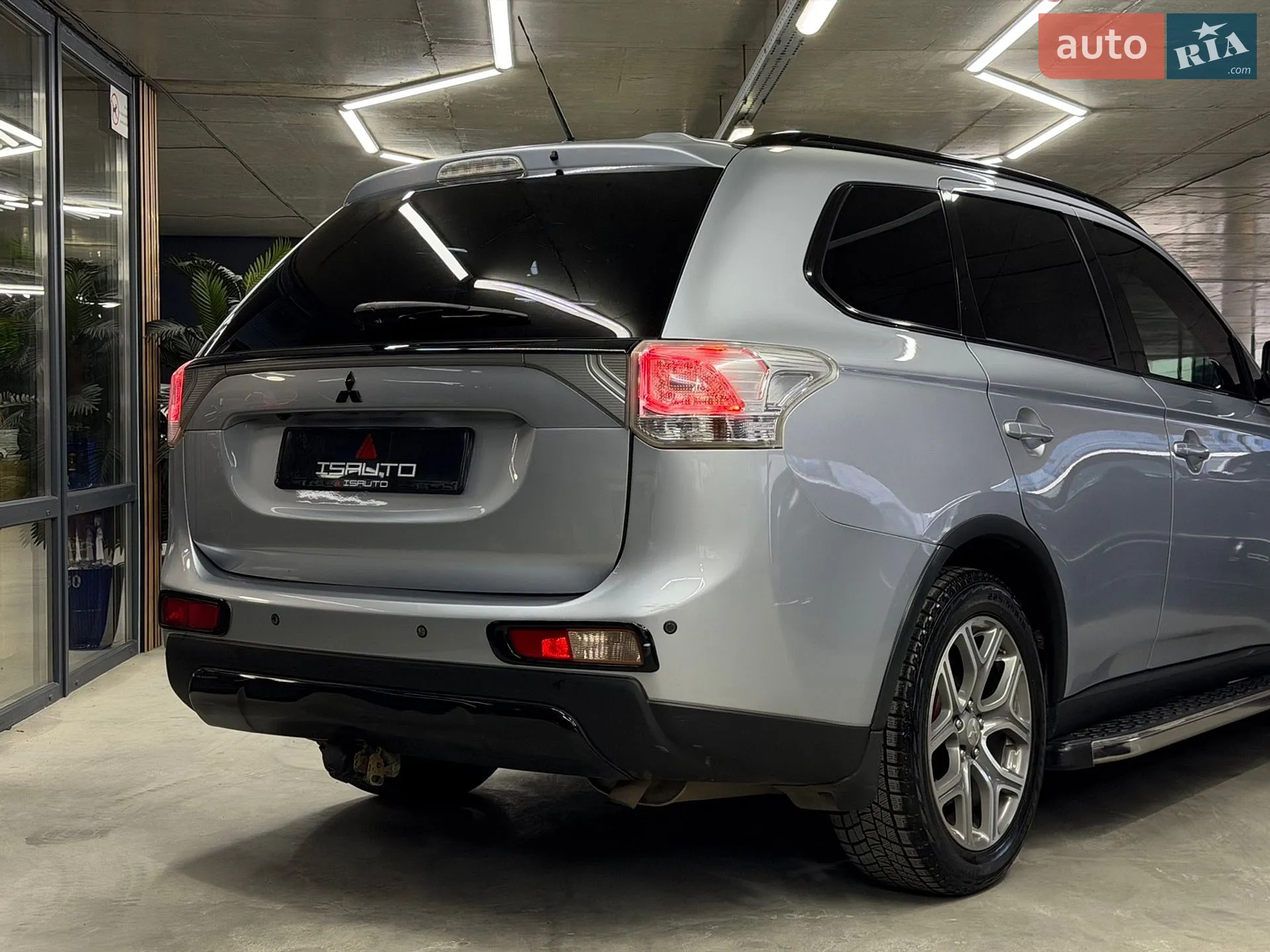 2014 Mitsubishi Outlander - мініатюра 17