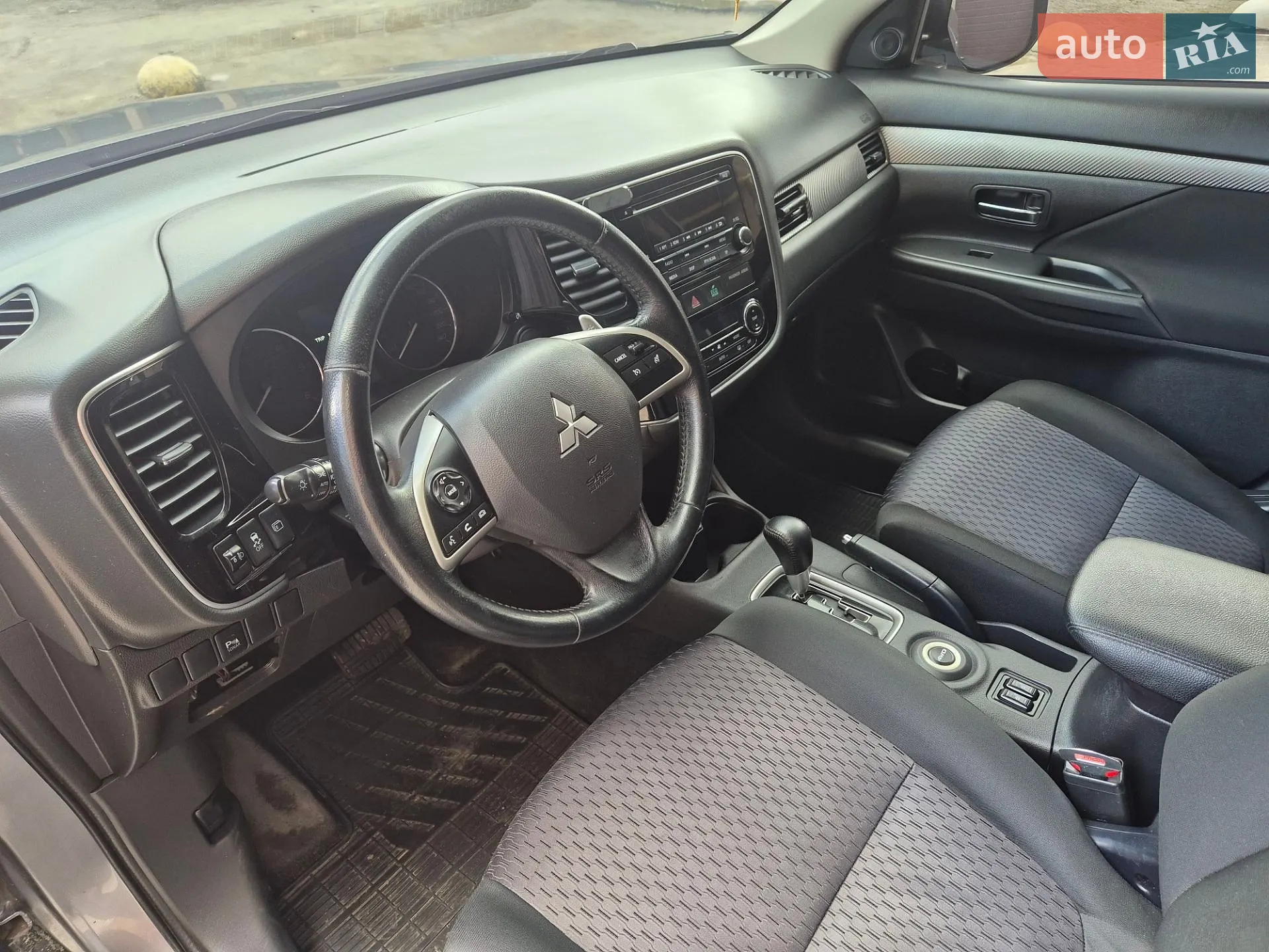 2012 Mitsubishi Outlander - мініатюра 13