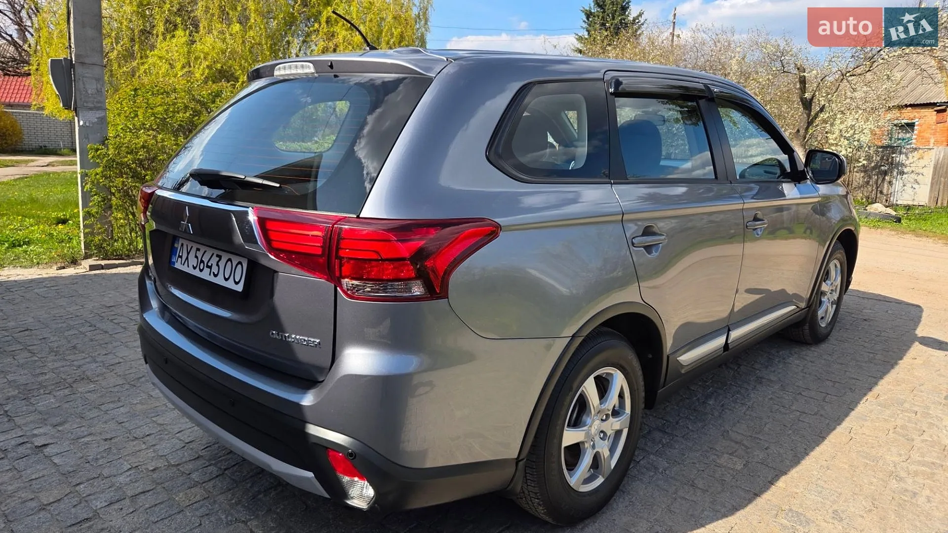 2016 Mitsubishi Outlander - мініатюра 14