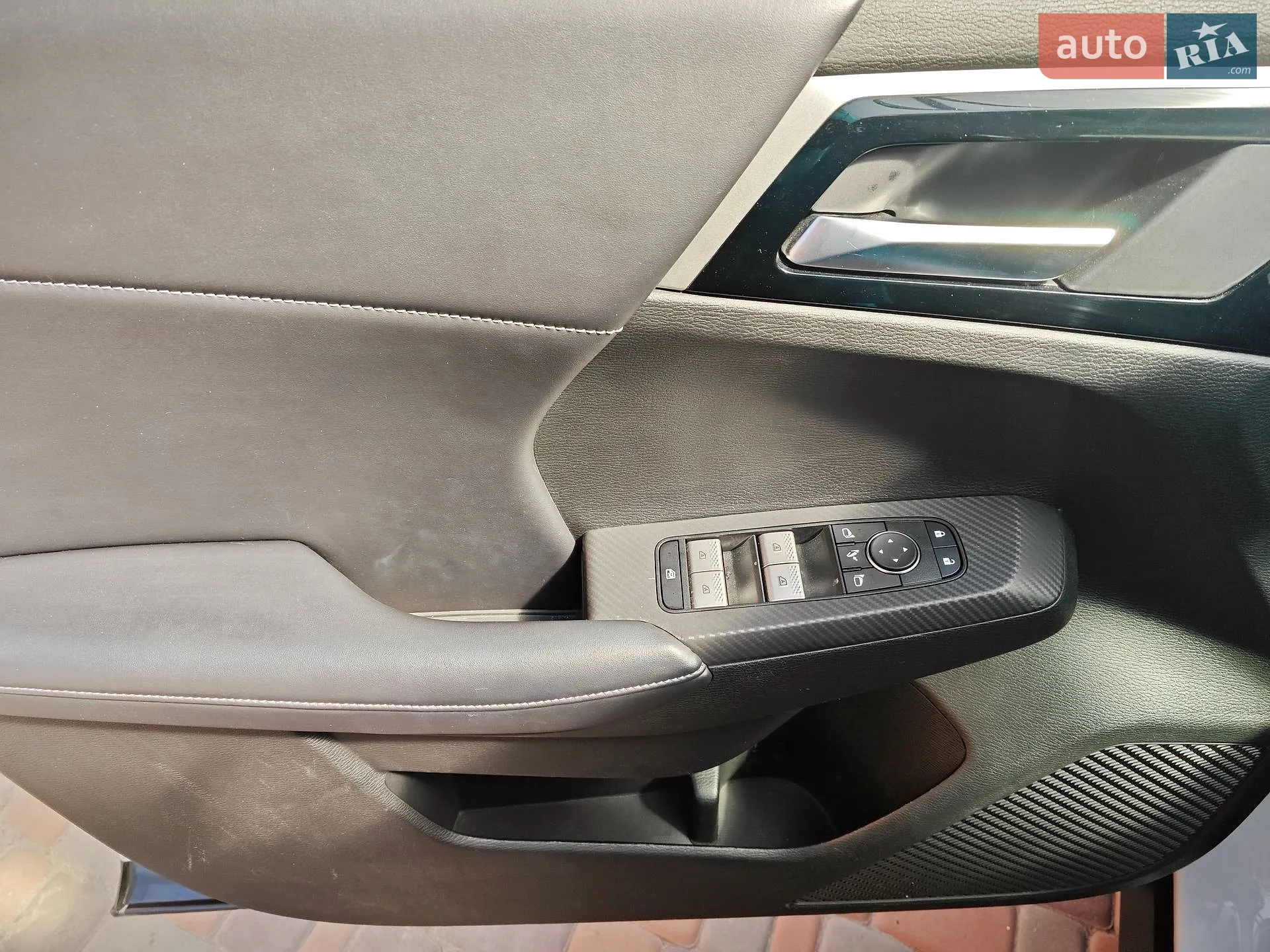2023 Mitsubishi Outlander - мініатюра 27