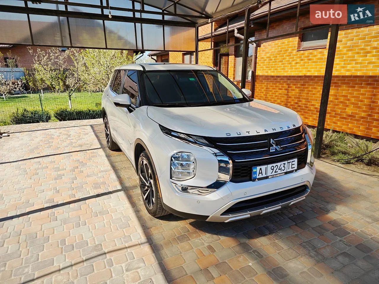 2024 Mitsubishi Outlander - мініатюра 20