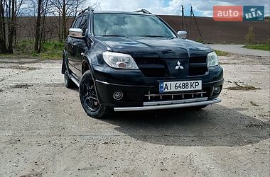 Внедорожник / Кроссовер Mitsubishi Outlander 2007 в Тараще