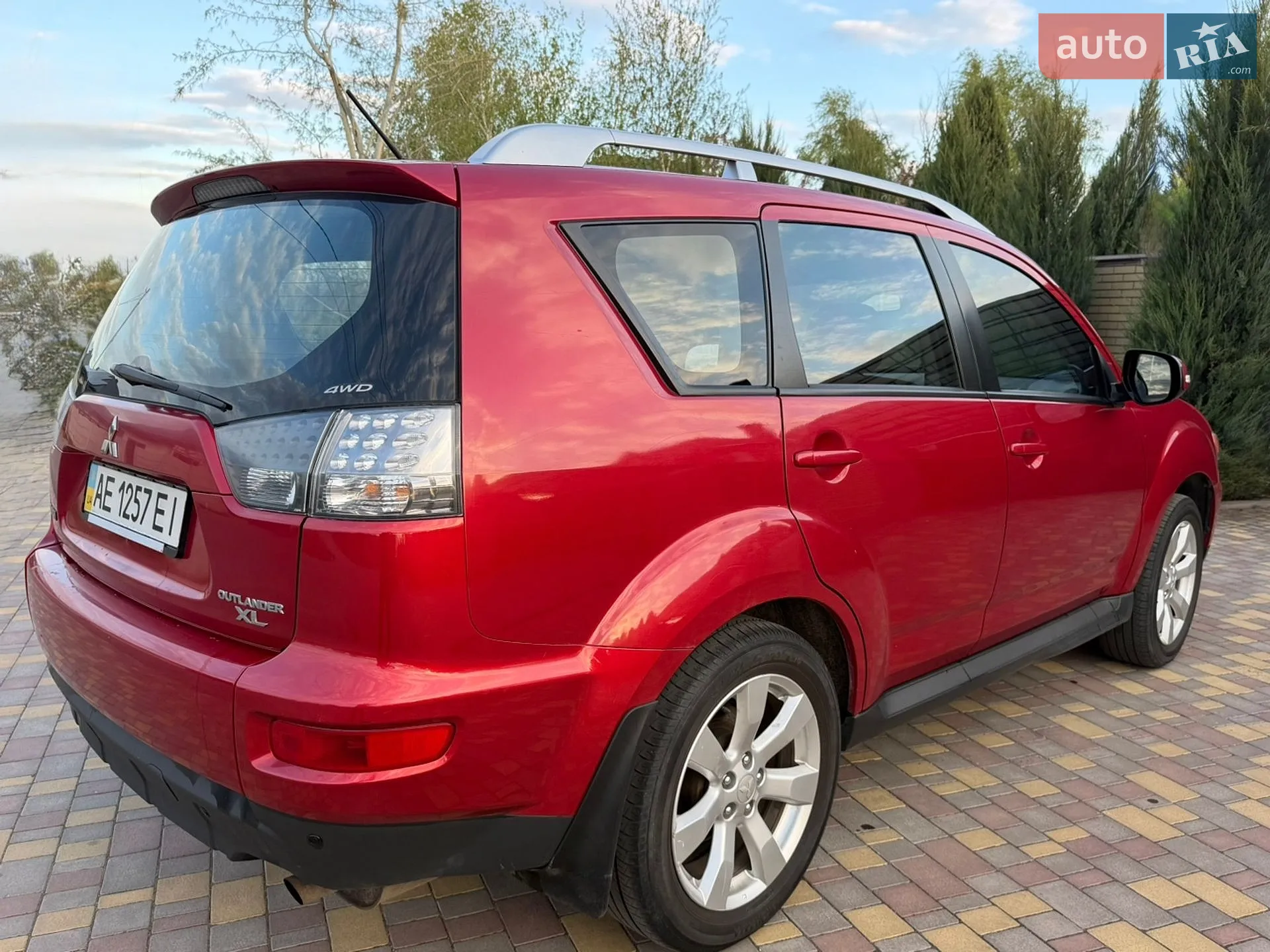 2010 Mitsubishi Outlander - мініатюра 8