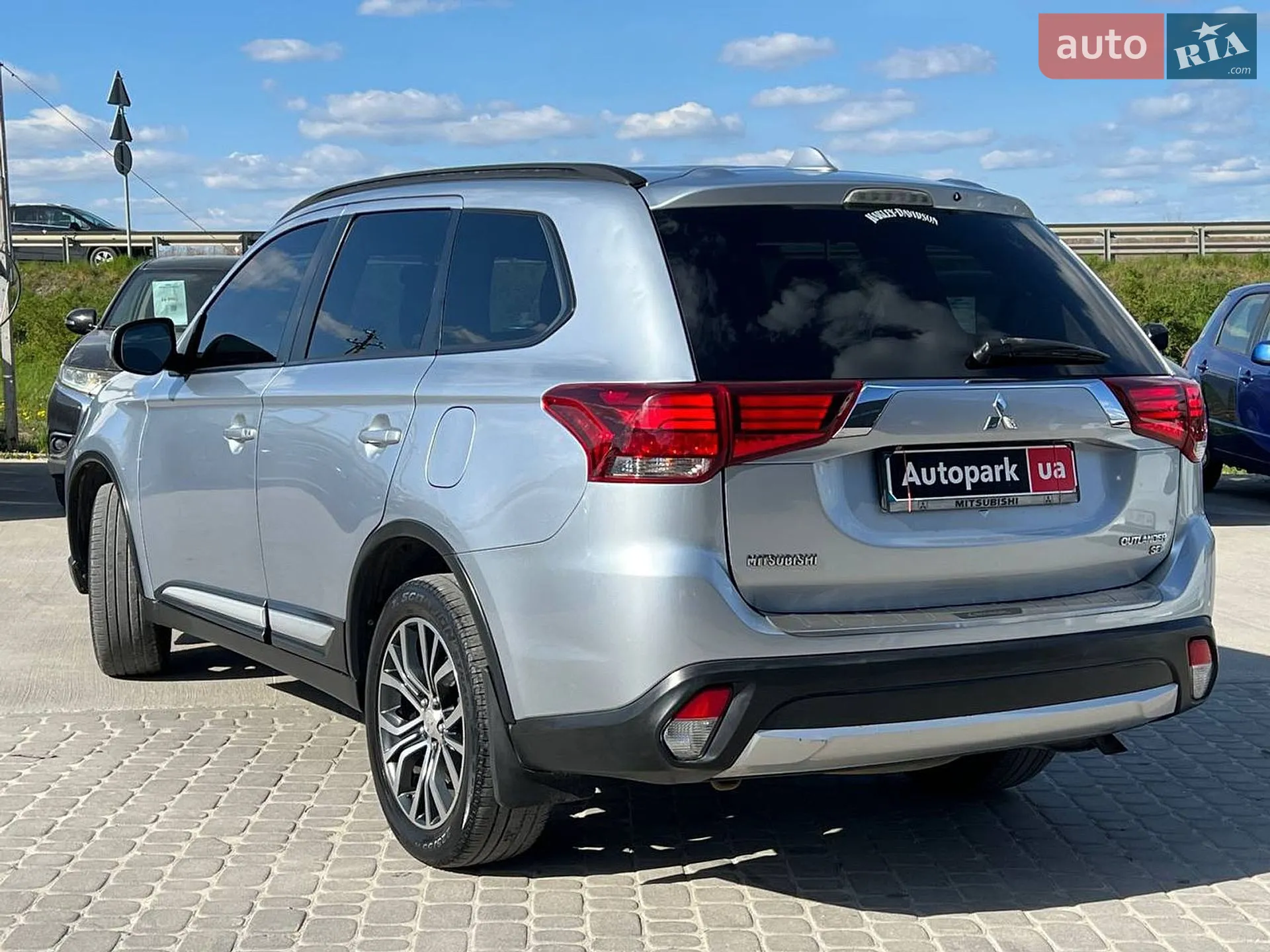 2015 Mitsubishi Outlander - мініатюра 5