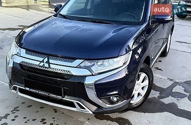 Внедорожник / Кроссовер Mitsubishi Outlander 2021 в Кролевце