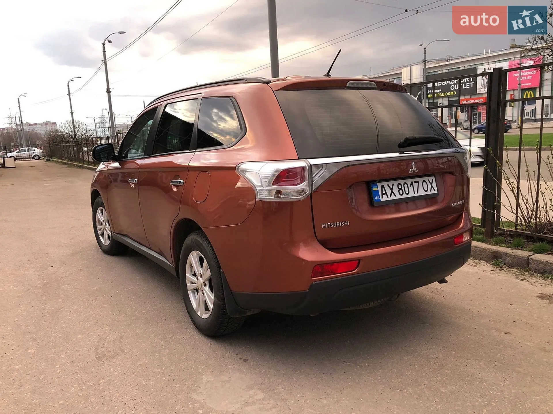 2012 Mitsubishi Outlander - мініатюра 6