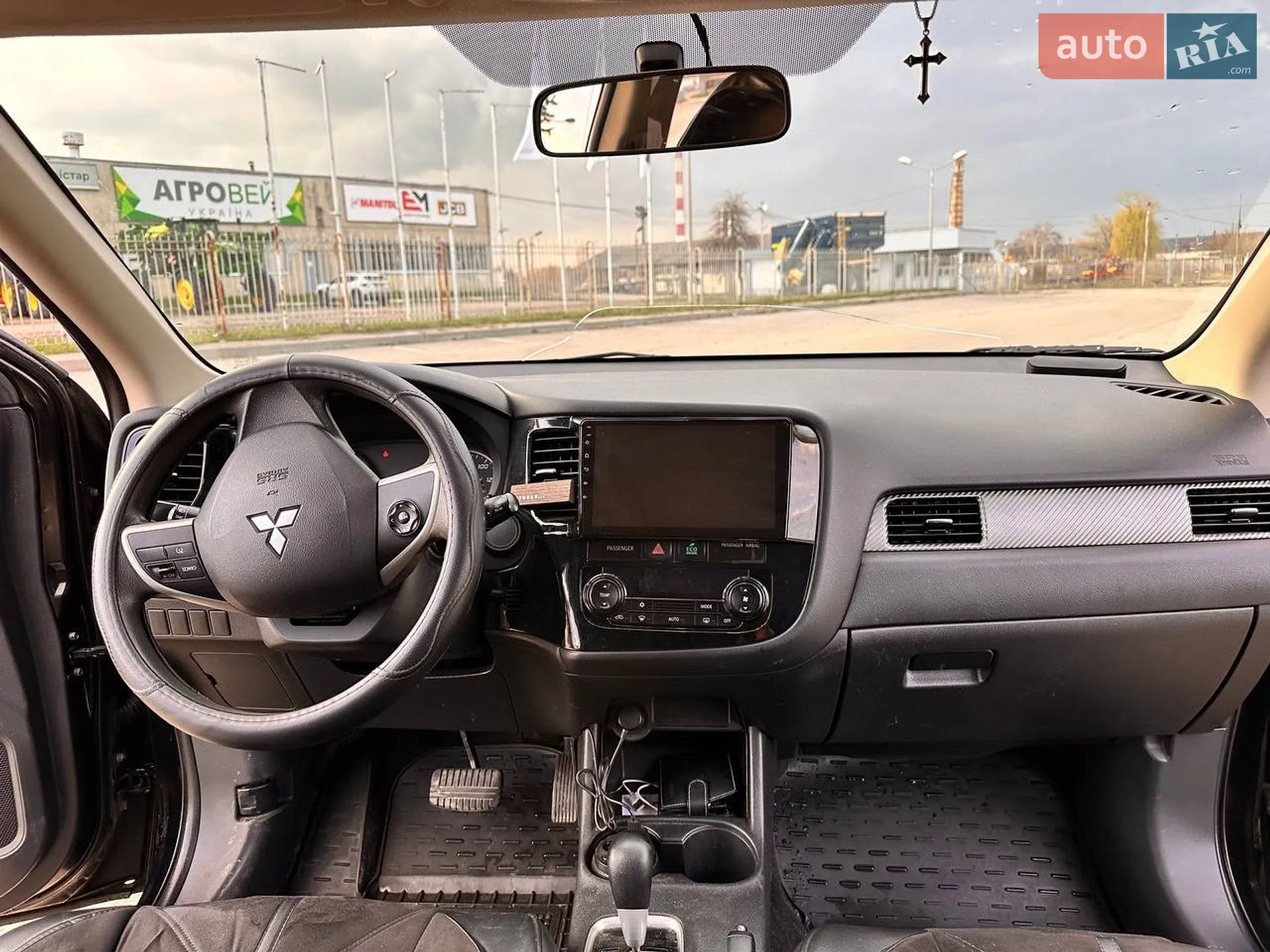2013 Mitsubishi Outlander - мініатюра 20