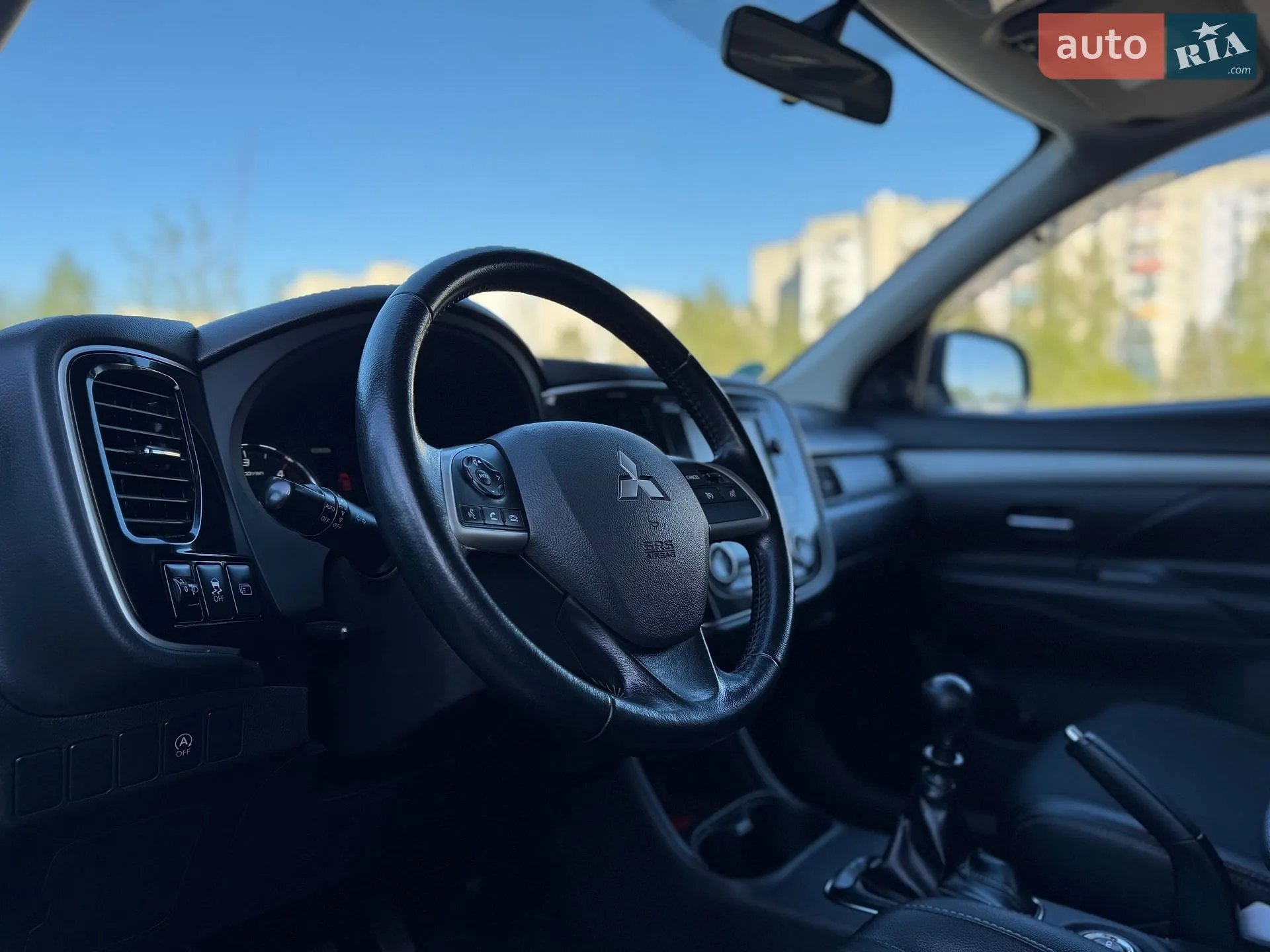 2015 Mitsubishi Outlander - мініатюра 37