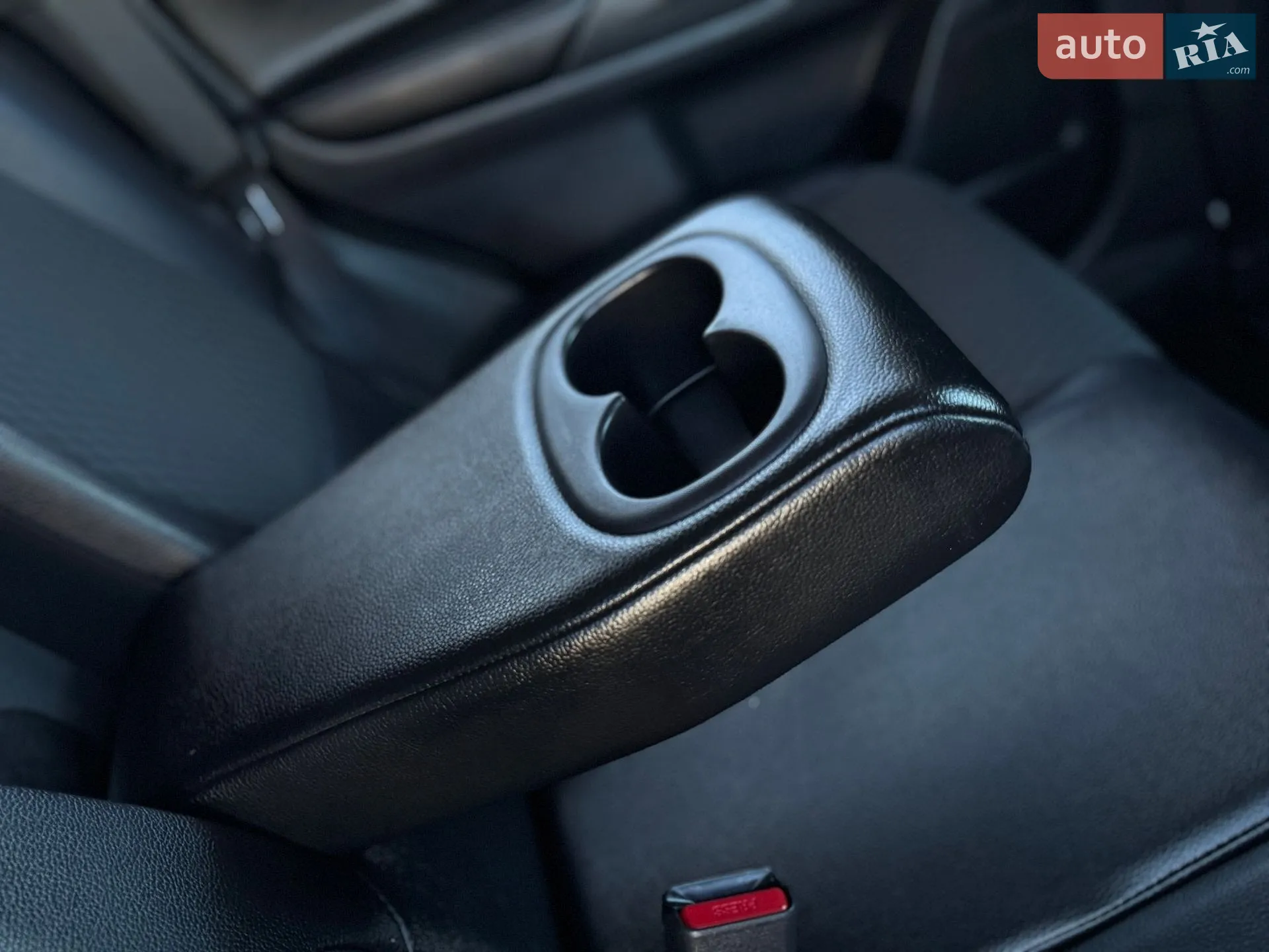 2015 Mitsubishi Outlander - мініатюра 84