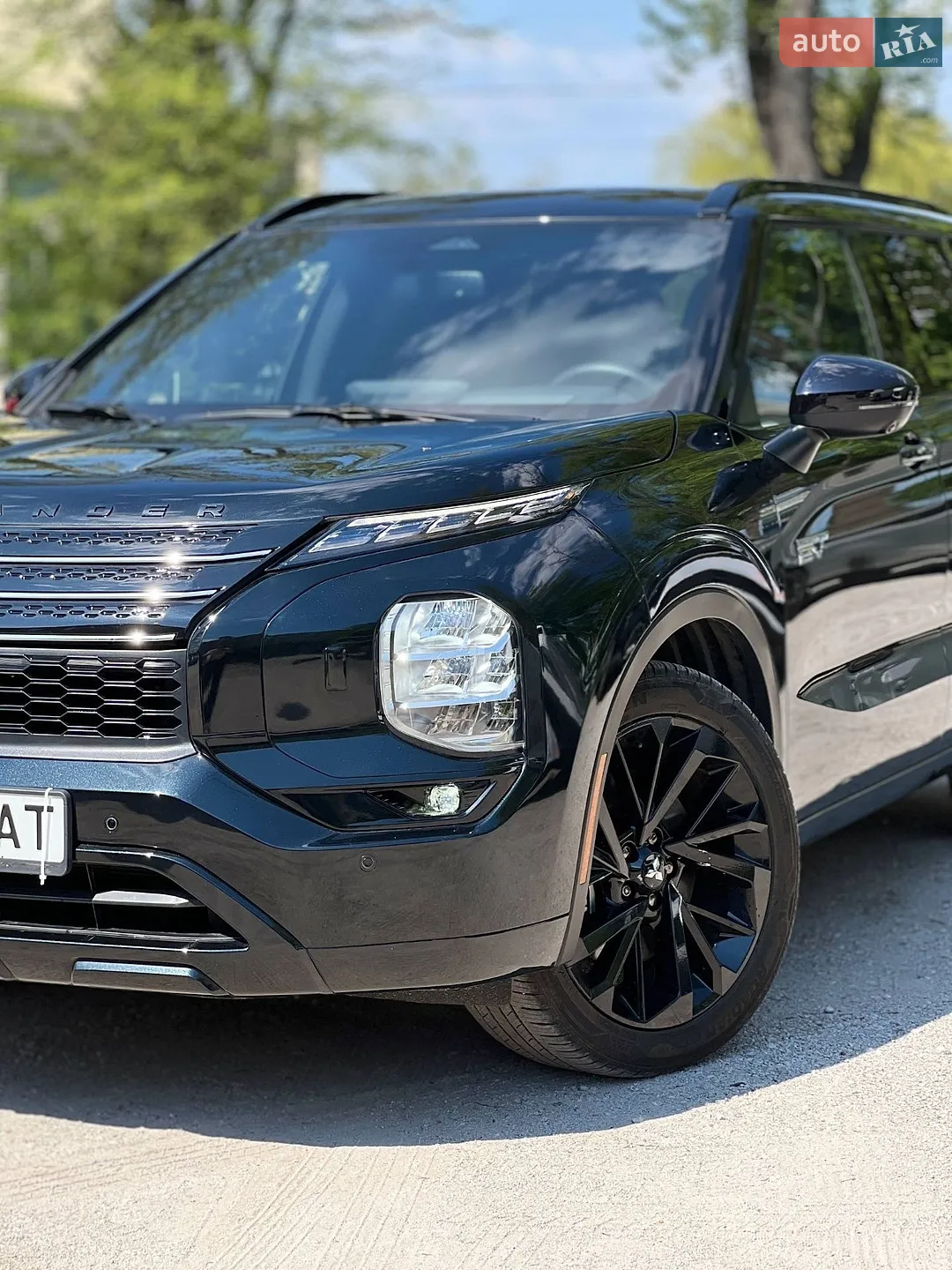 2024 Mitsubishi Outlander - мініатюра 2