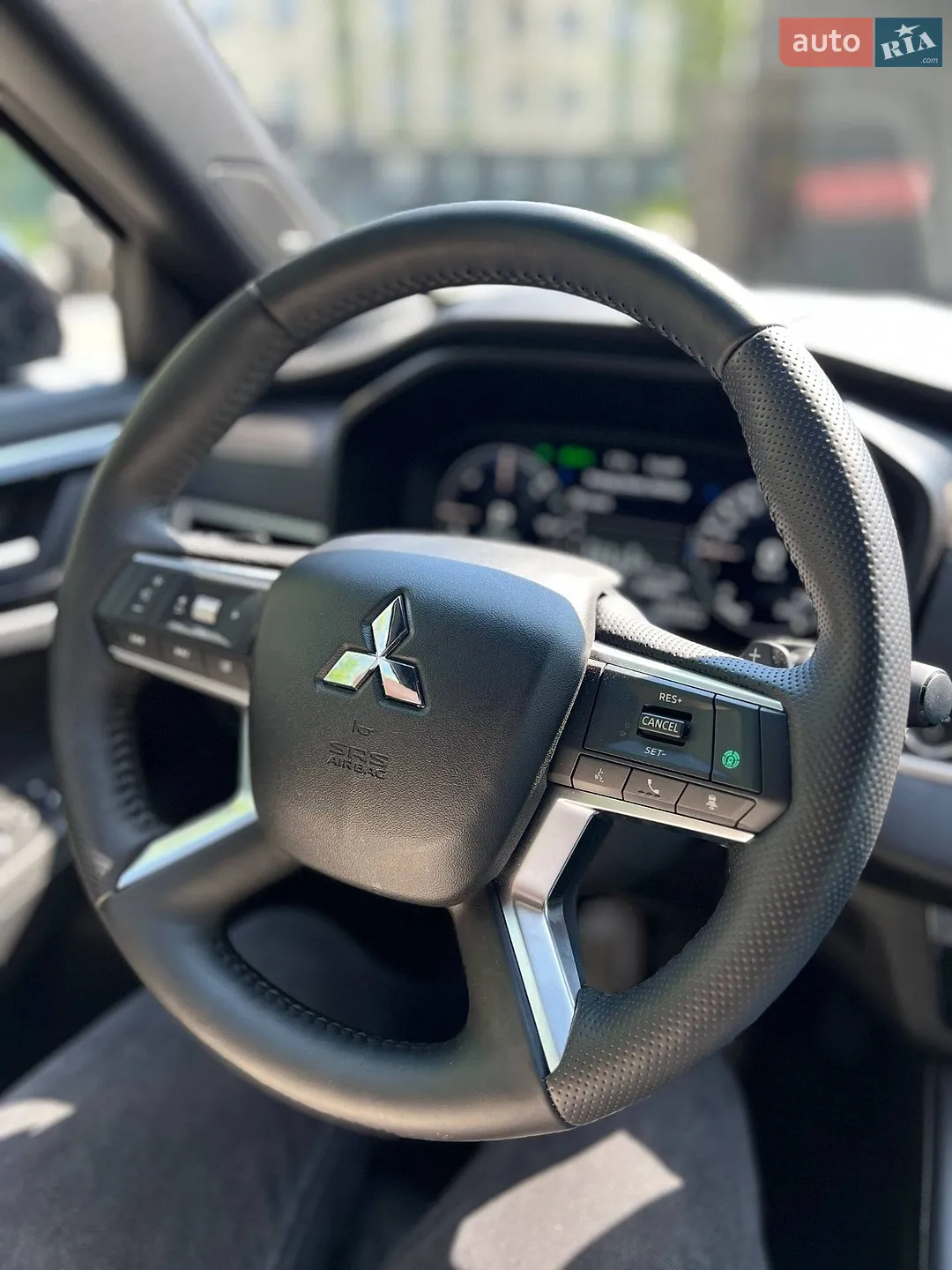2024 Mitsubishi Outlander - мініатюра 14