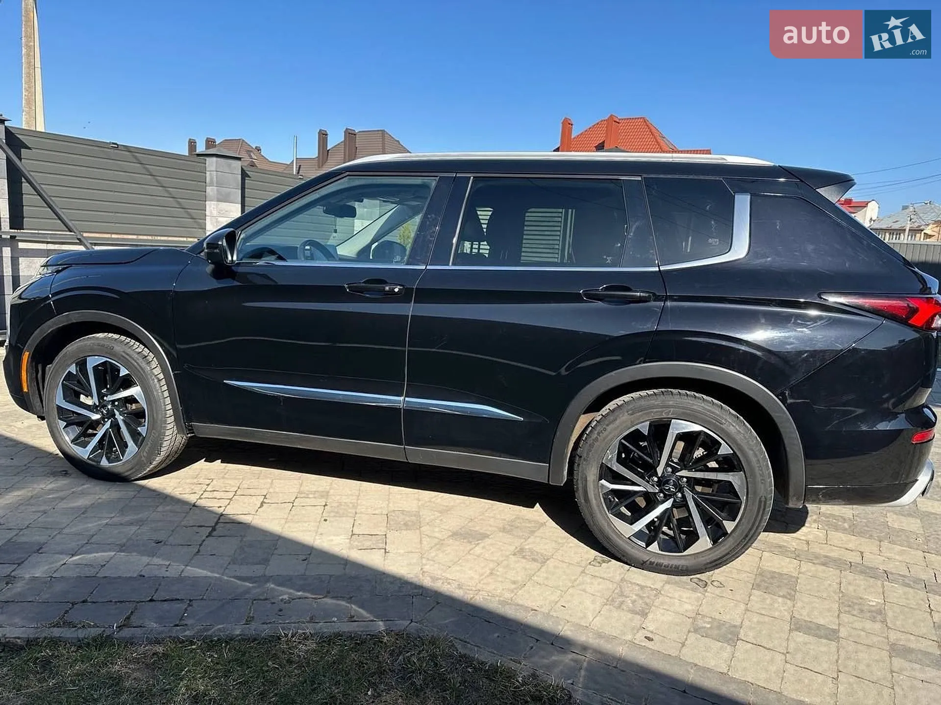 2021 Mitsubishi Outlander - мініатюра 13