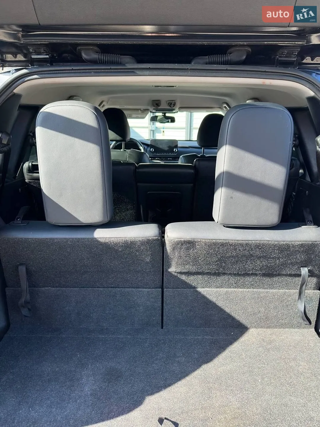 2021 Mitsubishi Outlander - мініатюра 16