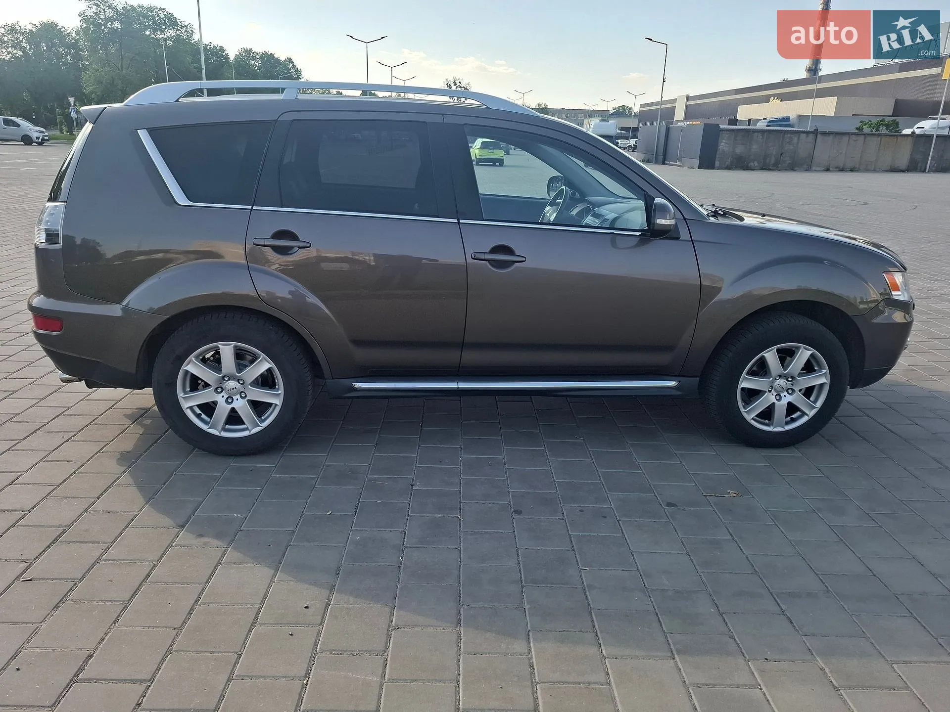 2010 Mitsubishi Outlander - мініатюра 6