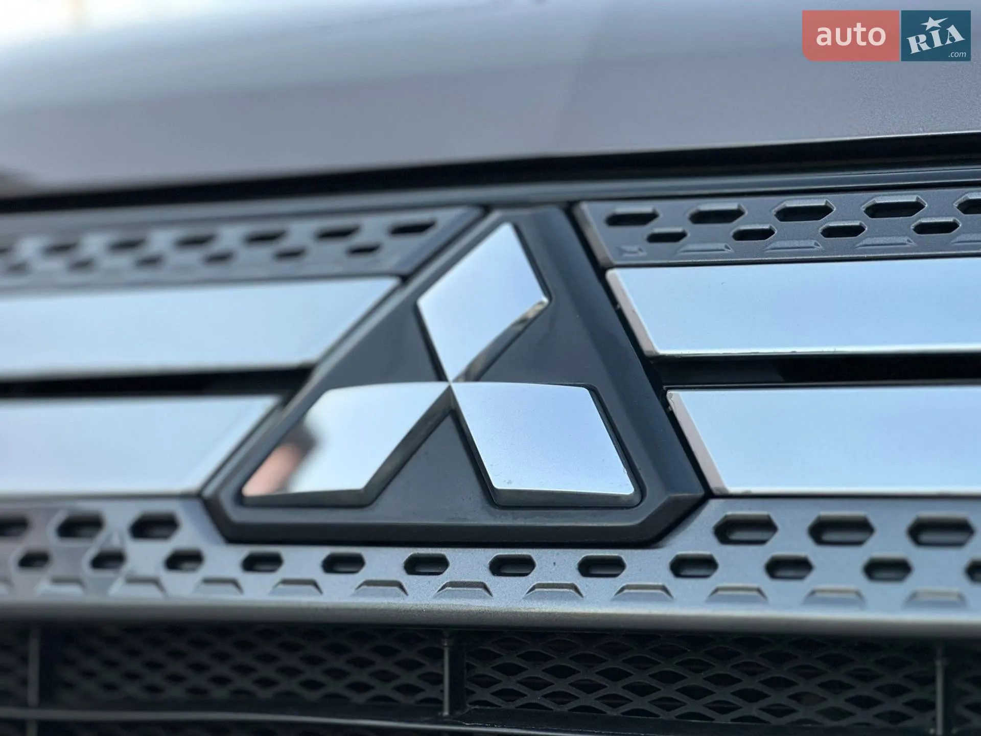 2019 Mitsubishi Outlander - мініатюра 23