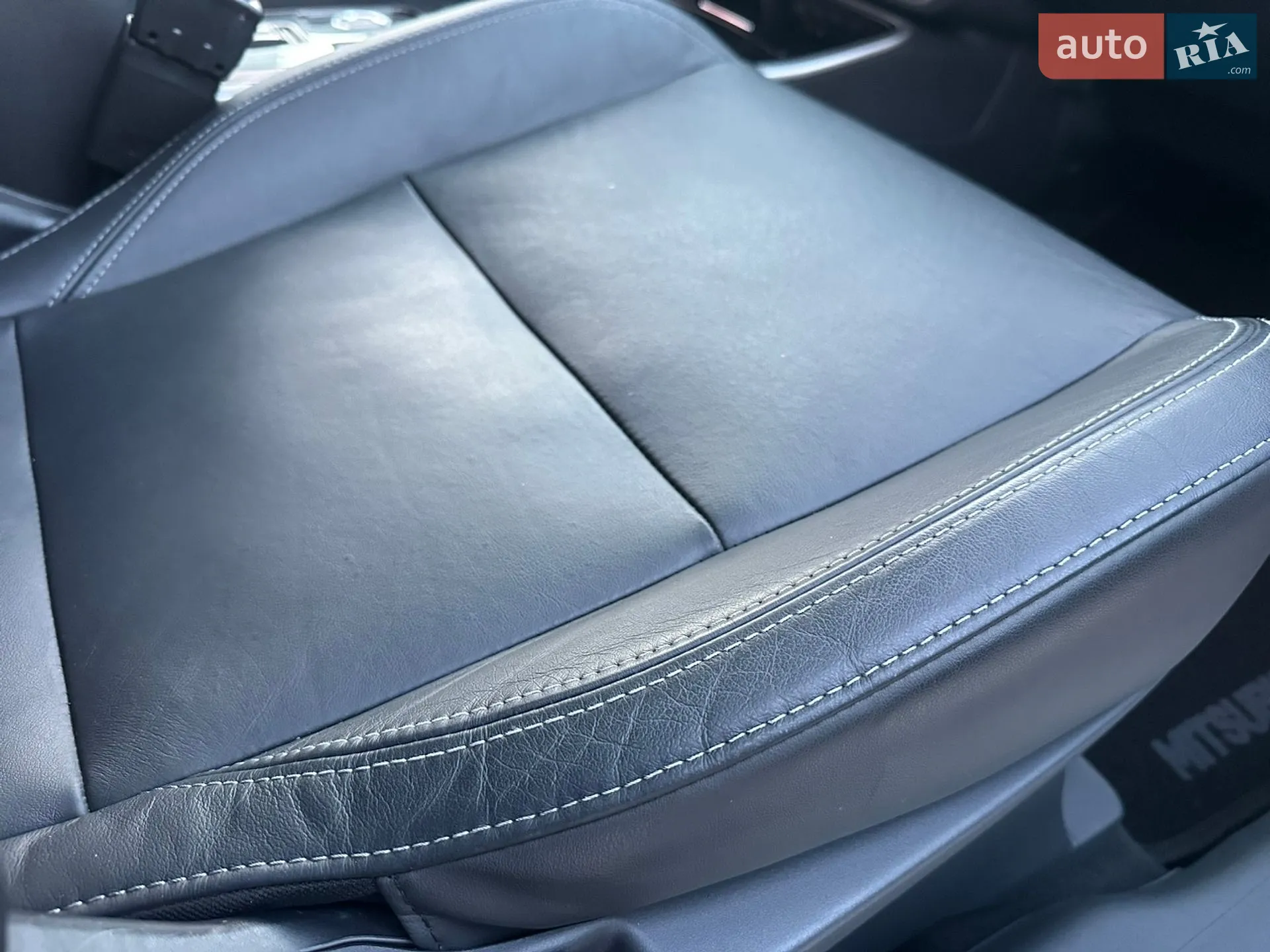 2019 Mitsubishi Outlander - мініатюра 118