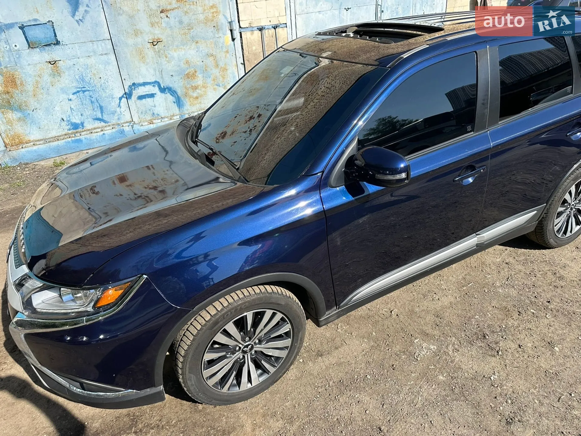 2020 Mitsubishi Outlander - мініатюра 41