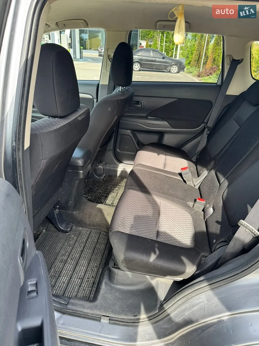 2014 Mitsubishi Outlander - мініатюра 17