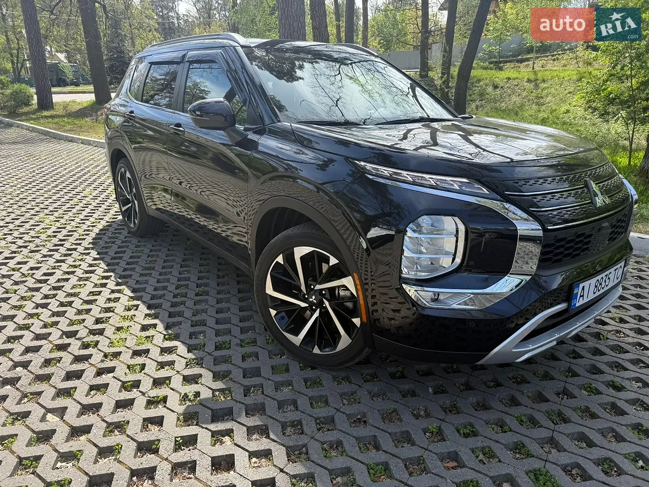 2024 Mitsubishi Outlander - мініатюра 13