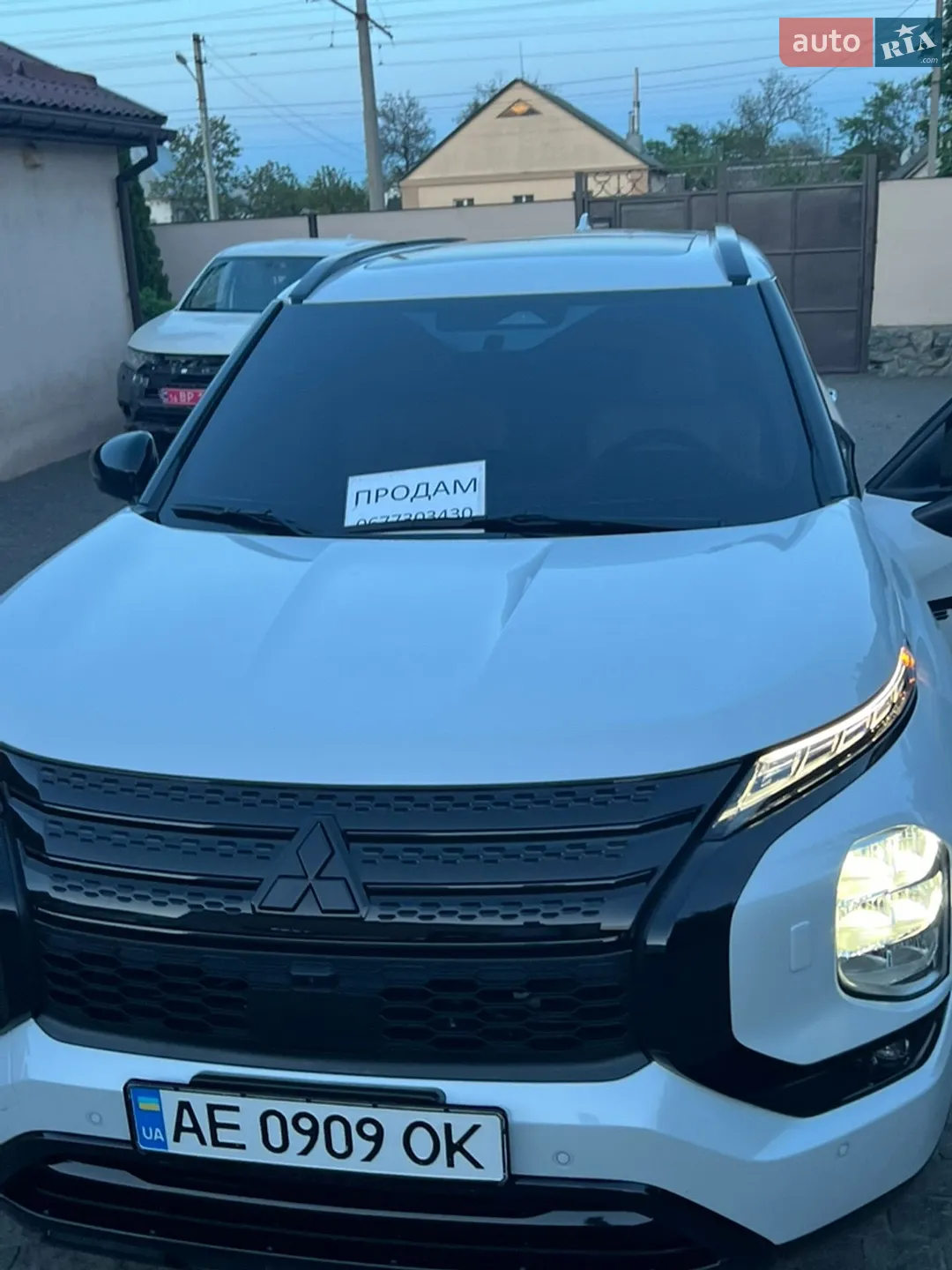2023 Mitsubishi Outlander - мініатюра 13