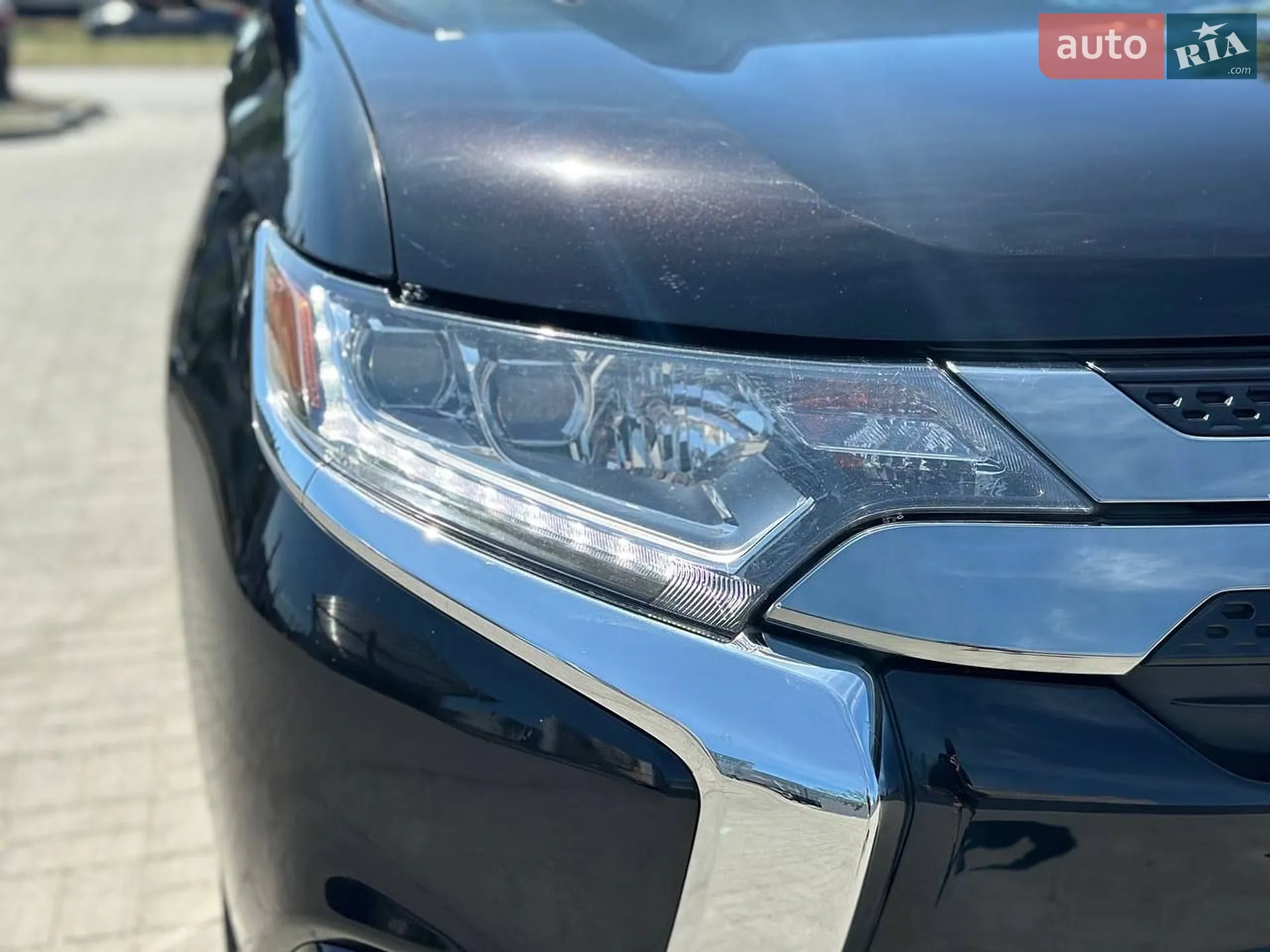 2018 Mitsubishi Outlander - мініатюра 9