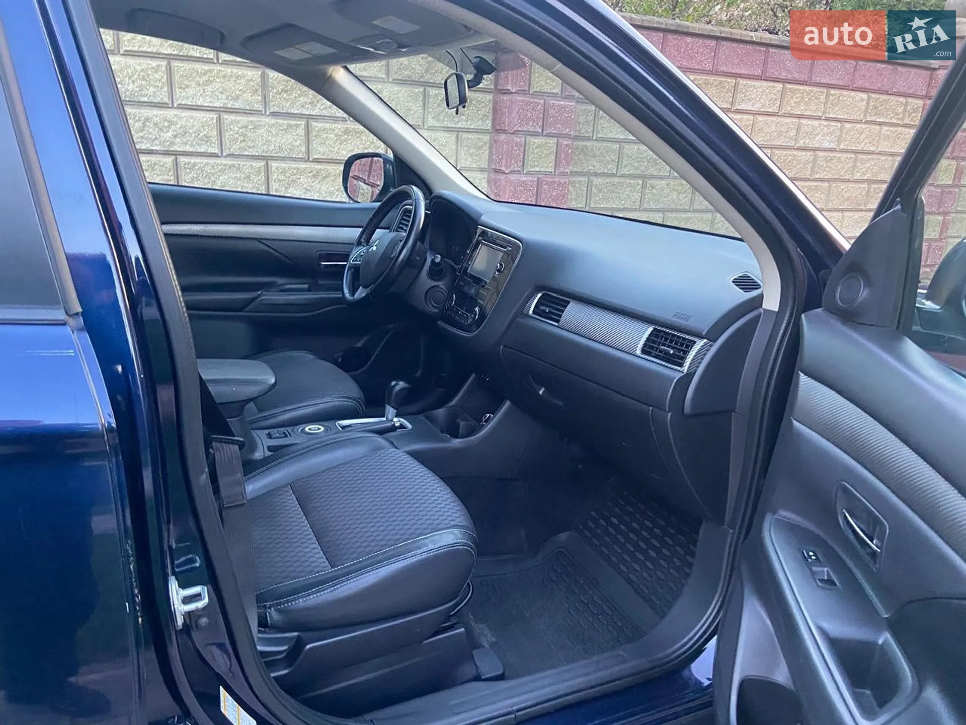 2014 Mitsubishi Outlander - мініатюра 7