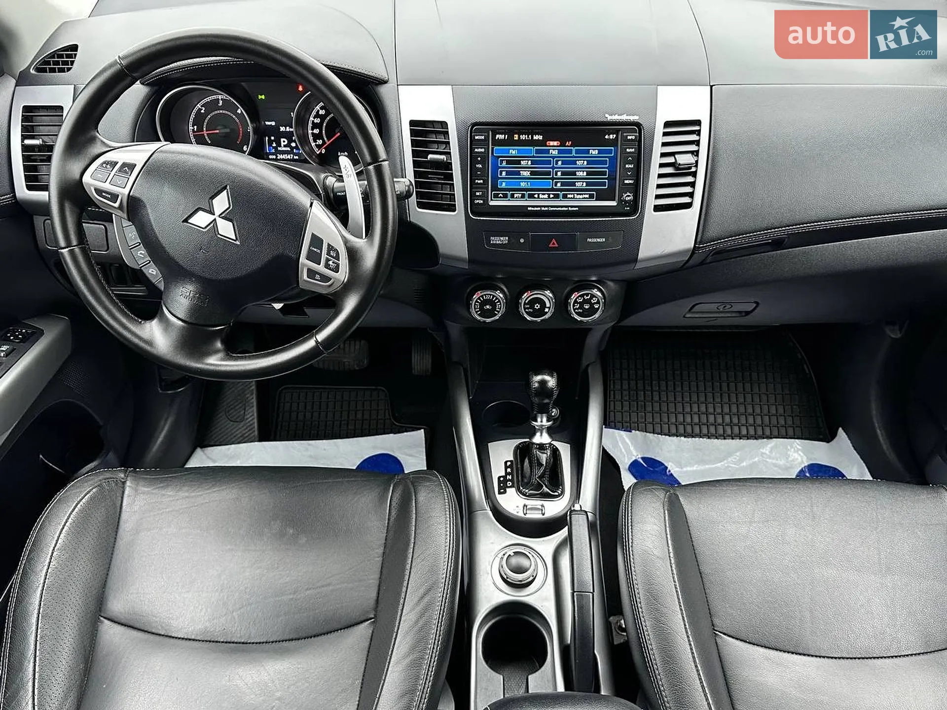 2012 Mitsubishi Outlander - мініатюра 15