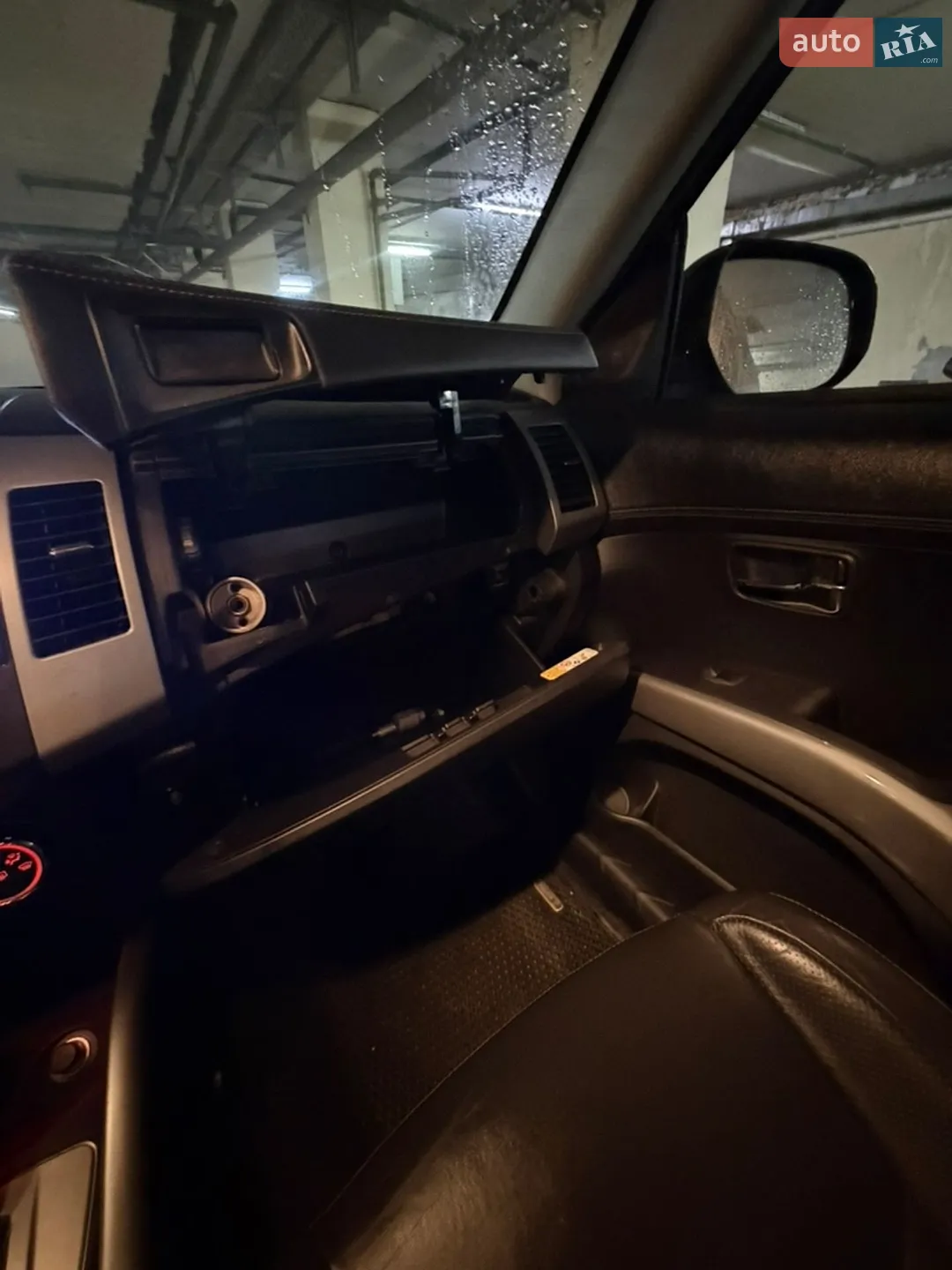 2011 Mitsubishi Outlander - мініатюра 23